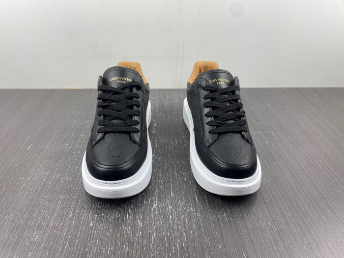 lv snekaers l0000100