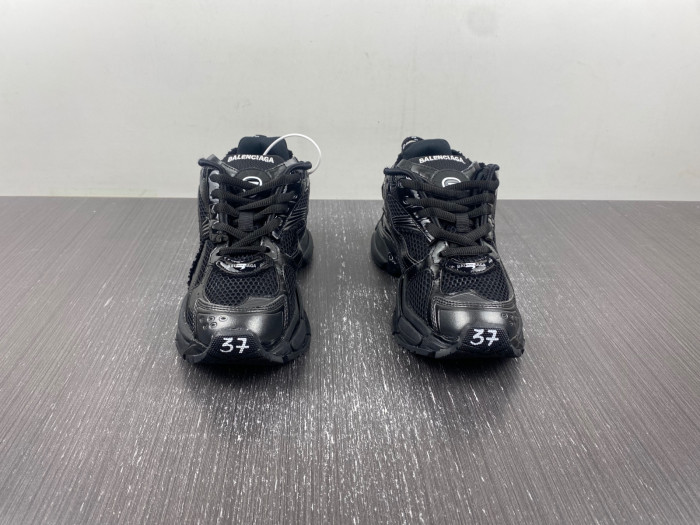 Ba*len*cia*ga runner sneaker