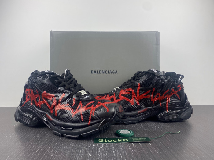 Ba*len*cia*ga runner sneaker