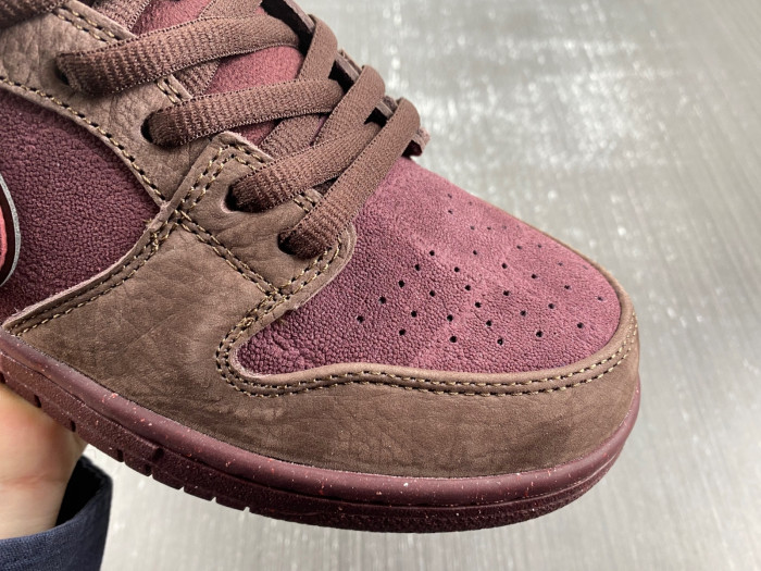 nike sb dunk low “valentine’s day” fn0619-600