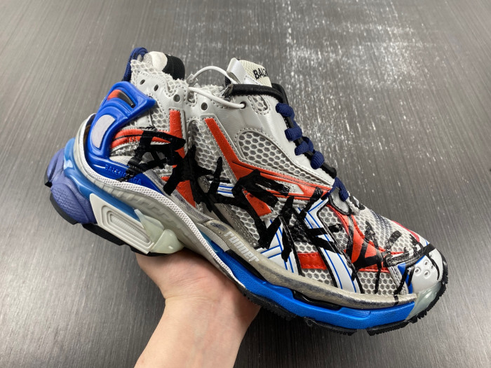 Ba*len*cia*ga runner sneaker