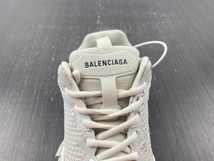 Ba*len*cia*ga track 8000035