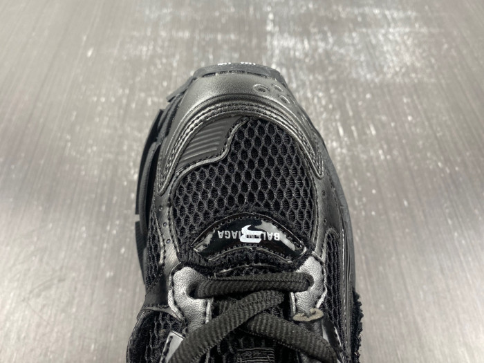 Ba*len*cia*ga runner sneaker