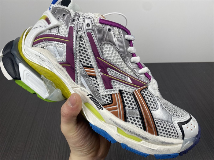 Ba*len*cia*ga runner sneaker