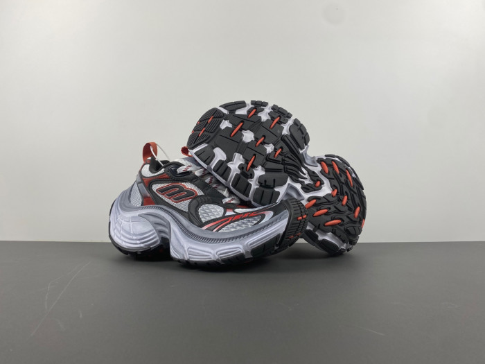 Ba*len*cia*ga sneaker