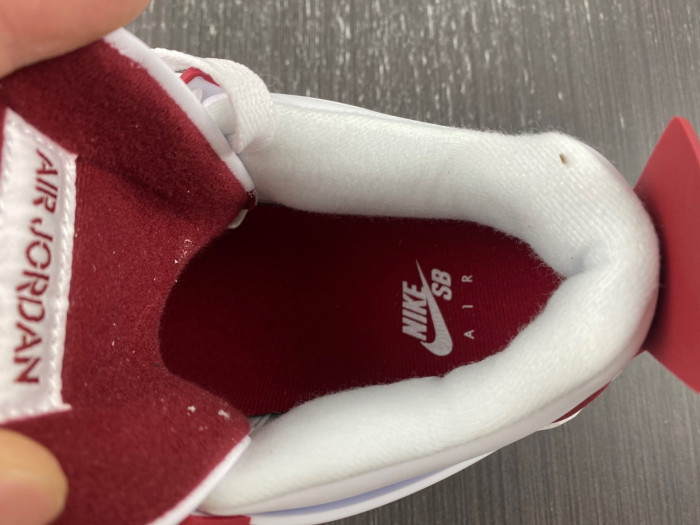 jordan 4 aj4050302