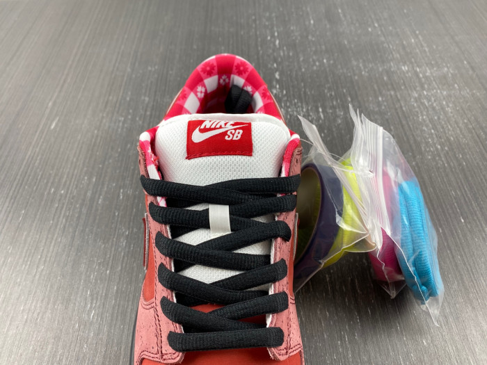 nike sb dunk low “red lobster” 313170-661