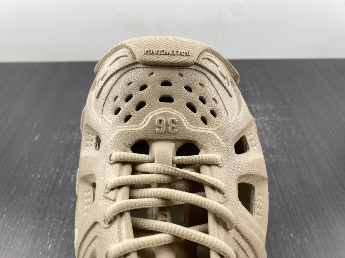 balenciag* sandal16