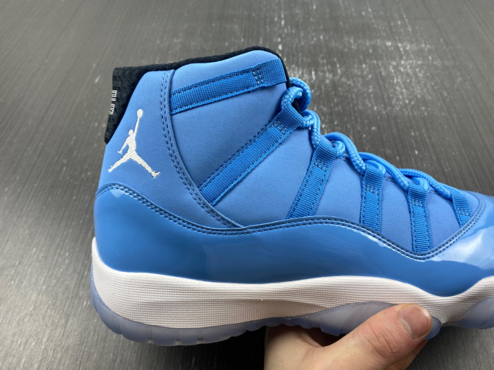 jordan ultimate gift of flight 717602-900