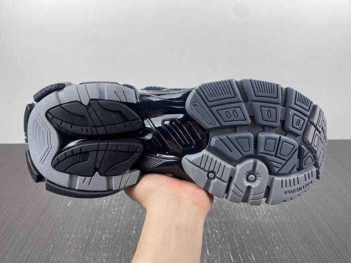 Ba*len*cia*ga runner sneaker