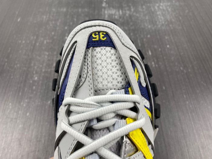 Ba*len*cia*ga track sneaker