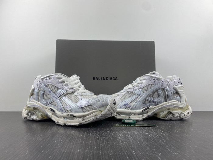 Ba*len*cia*ga runner sneaker