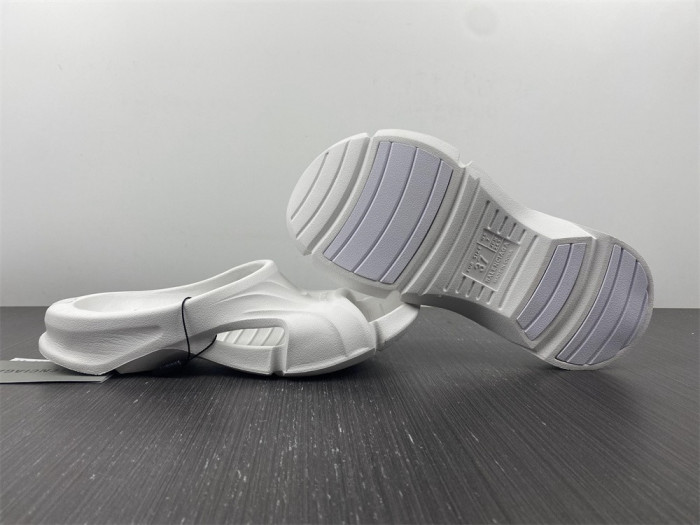 balenciag* sandal13