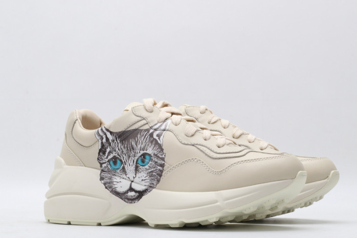 G*u*i* rhyton sneaker