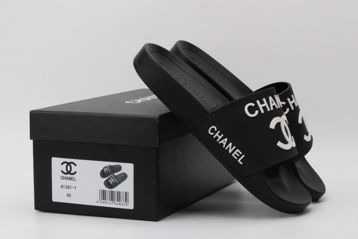 chane* sandal2