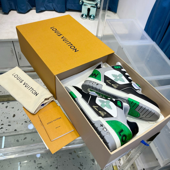 lv snekaers l0000208
