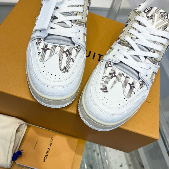 lv snekaers l0000266