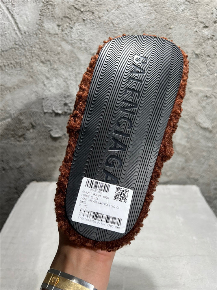 balenciag* sandal bs52