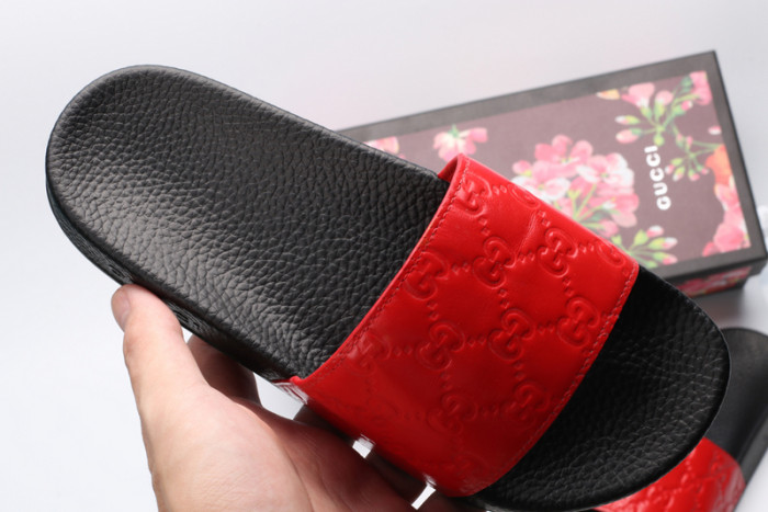G*u*i* sandal61
