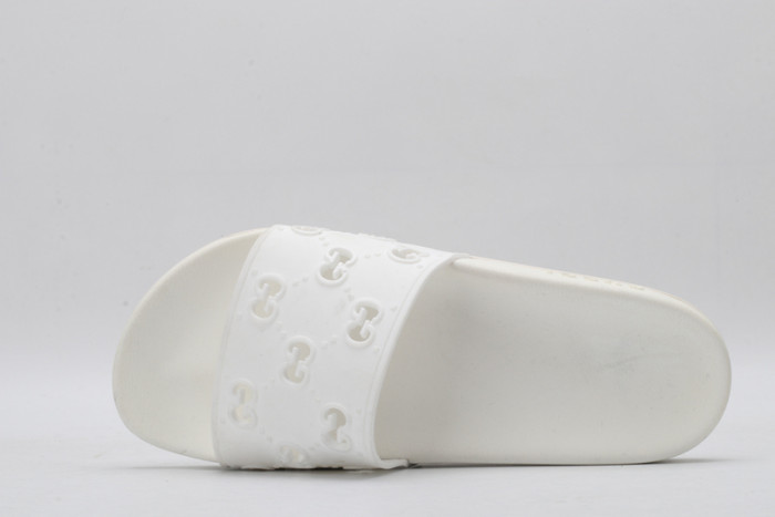 G*u*i* sandal11