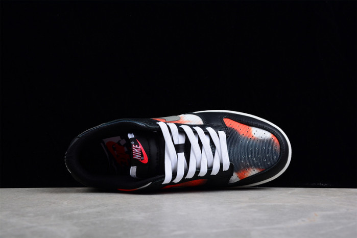 nike dunk low “graffiti