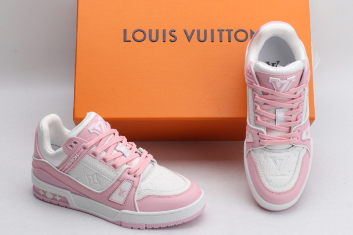 lv snekaers l000049