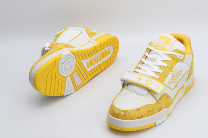 lv snekaers l000057