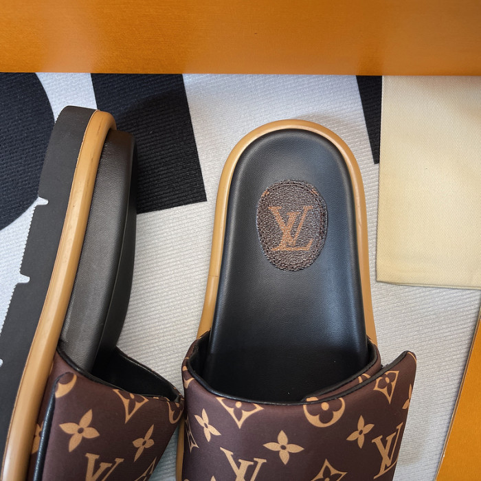 l&v sandal 32