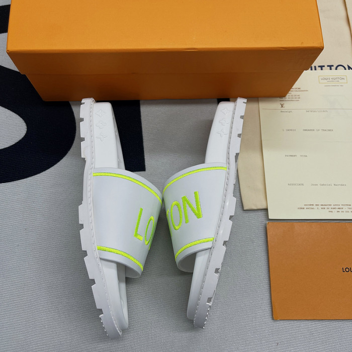 l&v sandal 33