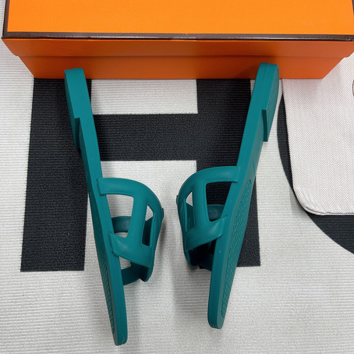 herme* sandal 26