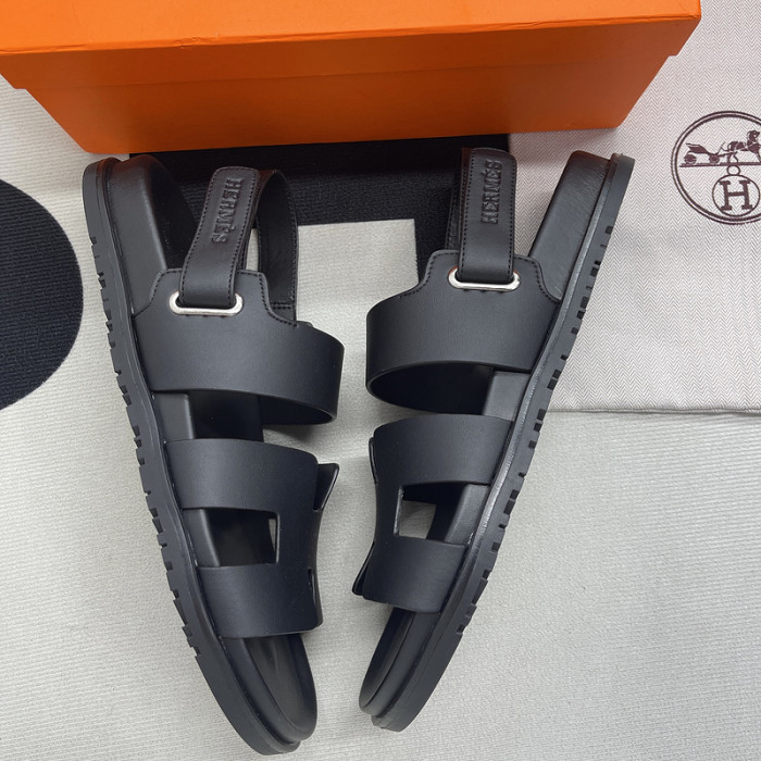 herme* sandal 46