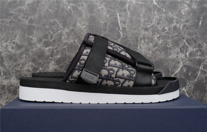 dio* sandals ds29