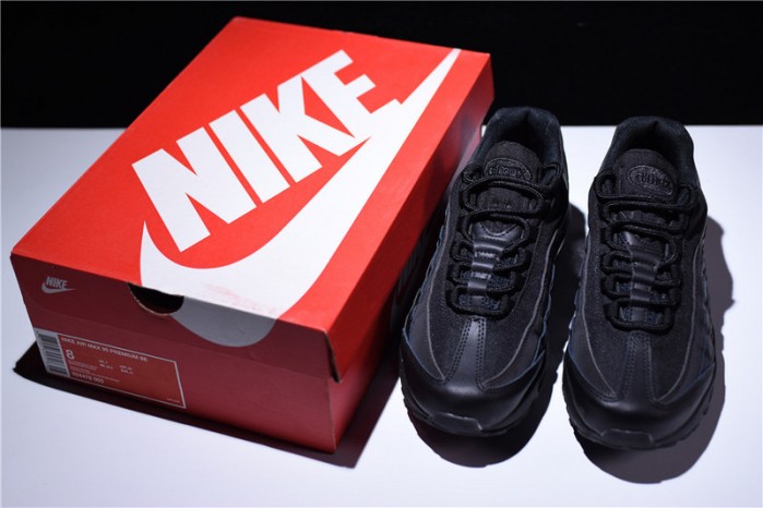 nike air max 95 premium se black/gold 924478-003
