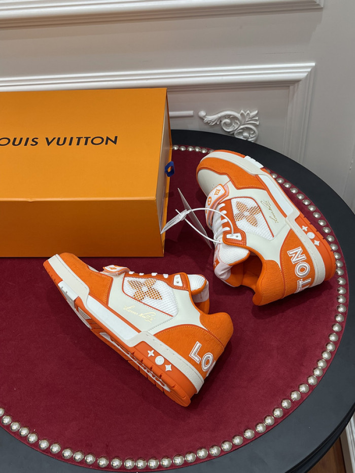 lv snekaers l000069