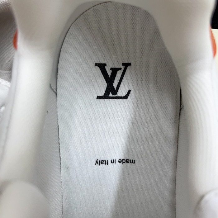 lv snekaers l000087