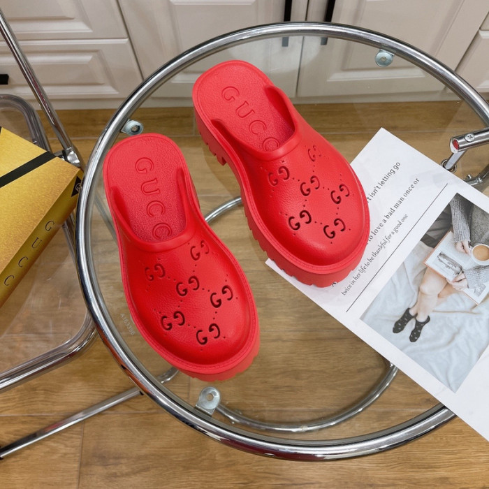 G*u*i* sandal108