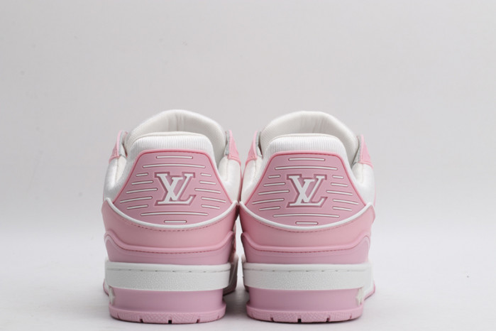 lv snekaers l000049