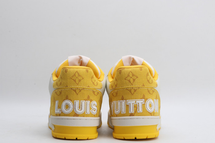 lv snekaers l000057