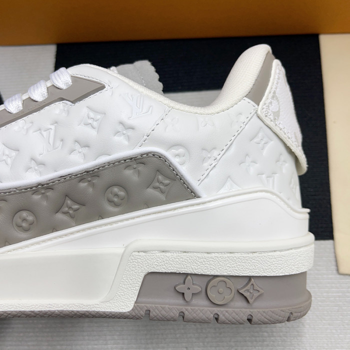 lv snekaers l000082