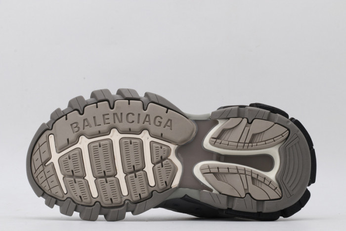 Ba*len*cia*ga track sneaker