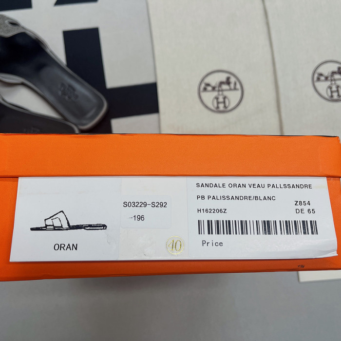 herme* sandal 32