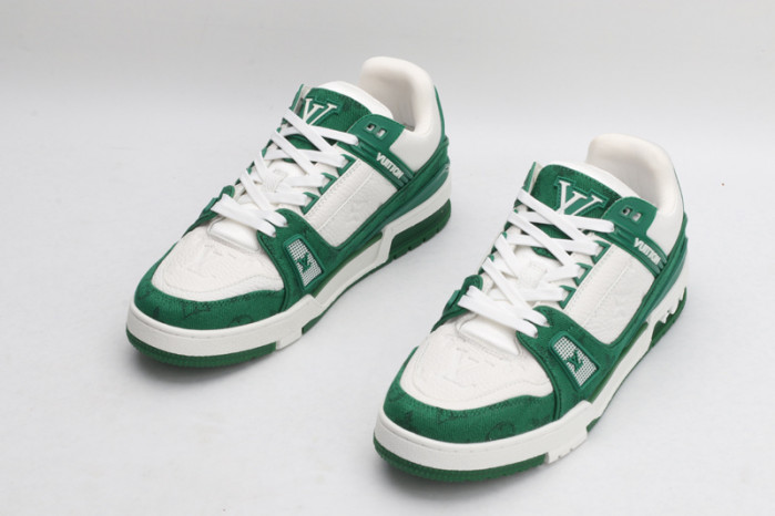 lv snekaers l000052