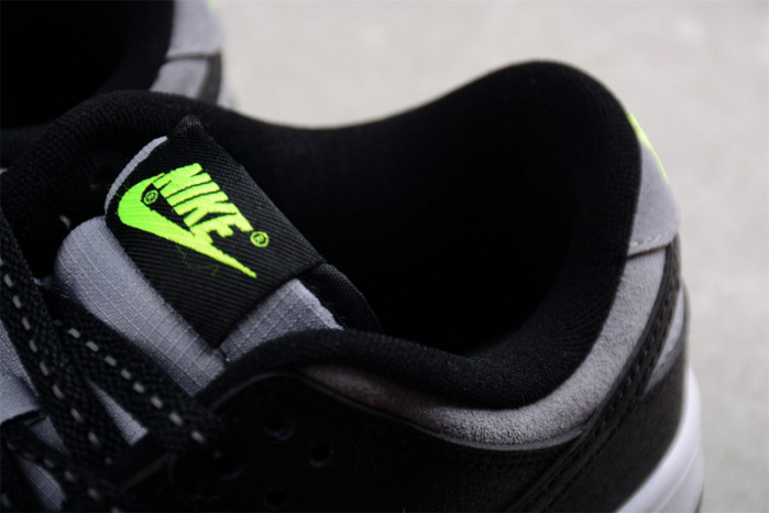 nike dunk low fq2205-001