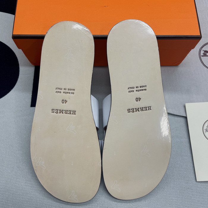 herme* sandal 39