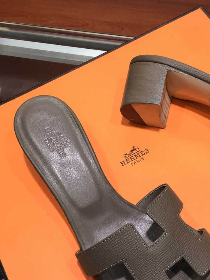 herme* sandal 53