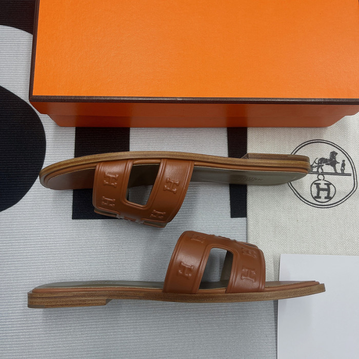 herme* sandal 27