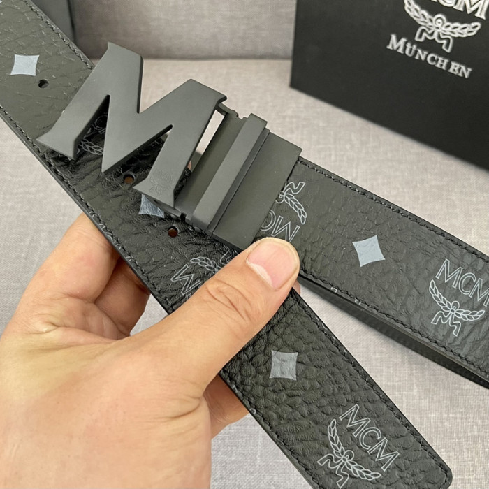 mcm belt 01