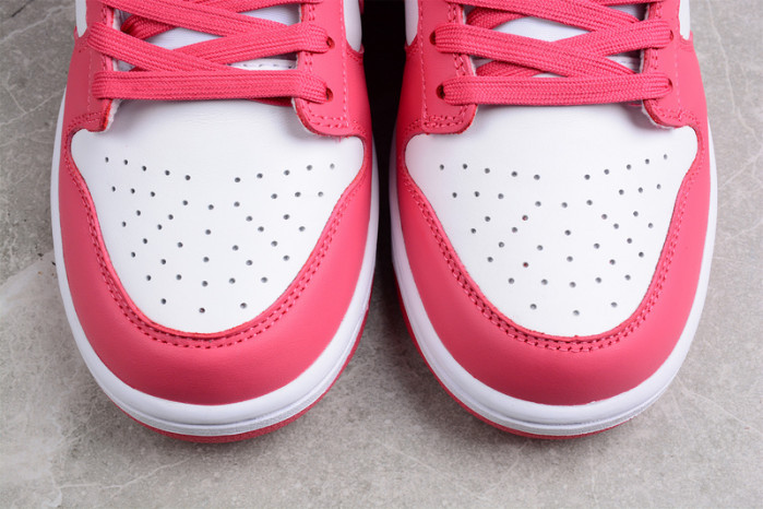 nike sb dunk low “raspberry red” dd1503-111