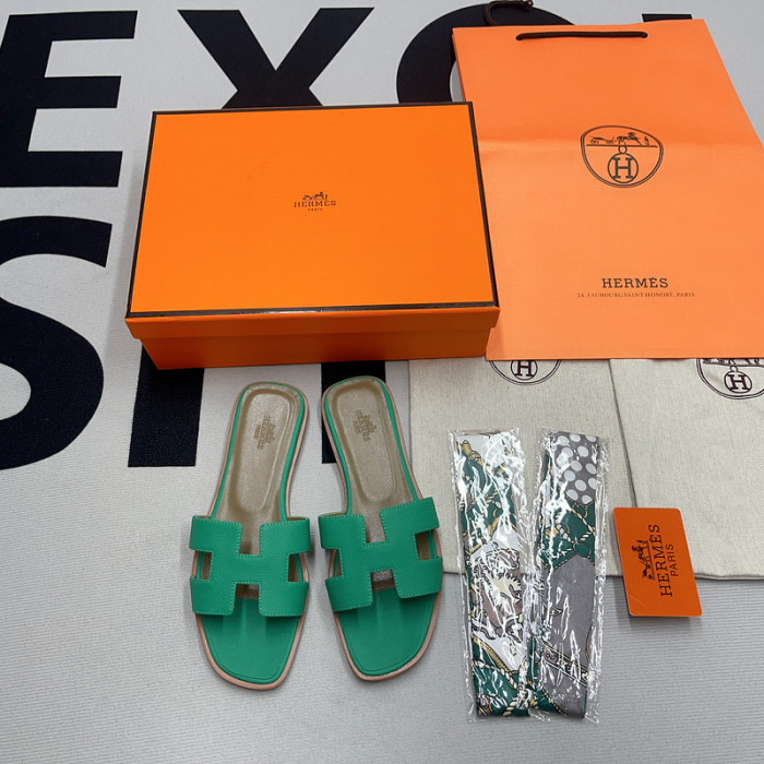herme* sandal 23