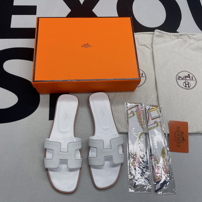 herme* sandal 31